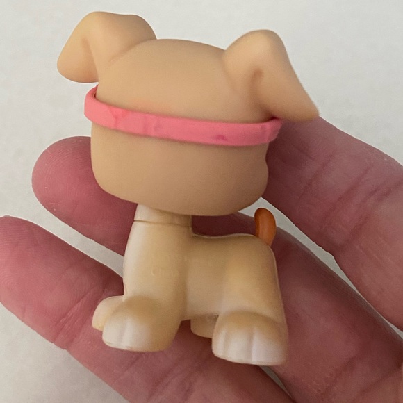 Littlest Pet Shop #235 Boxer. Early 2000s - Picture 5 of 5